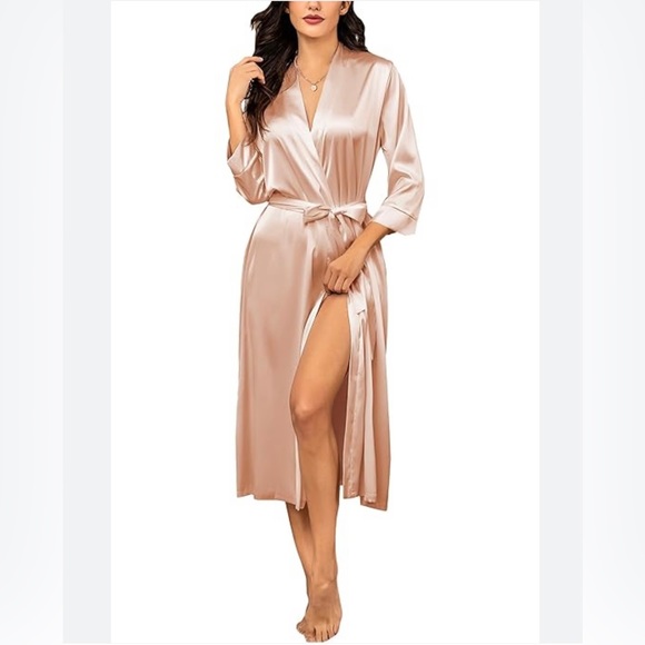 NWT JONES NEW YORK WOMEN LACE ROBE RAP UP TWO POCKETS SIZE MEDIUM - Picture 3 of 8